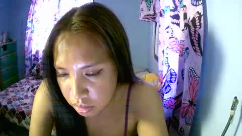 julia199755 online show from May 14, 4:30 am