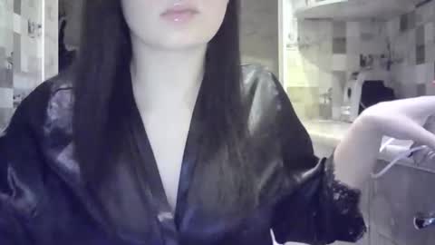 julia69009 online show from February 5, 10:12 pm