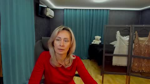 julia__cherry_ online show from October 25, 1:29 pm