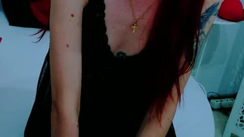 Snapshot of julia__jae chatting on June 29, 8:42 am JuliaJae online show from June 29, 8:42 am