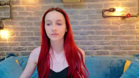 Snapshot of julia__jae chatting on July 5, 4:41 am JuliaJae online show from July 5, 4:41 am