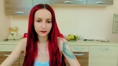 Snapshot of julia__jae chatting on July 6, 6:10 am JuliaJae online show from July 6, 6:10 am