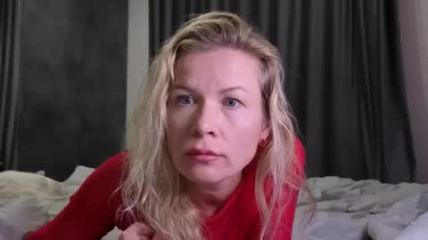 julia_giulia online show from October 20, 10:21 pm