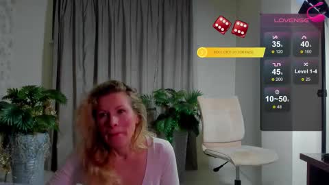 julia_giulia online show from March 16, 6:34 pm