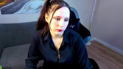Snapshot of julia_shyy chatting on May 14, 1:34 am Julia Shyy online show from May 14, 1:34 am