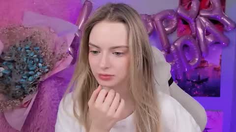 Snapshot of juliabrewwer chatting on September 25, 11:58 am Julia online show from September 25, 11:58 am