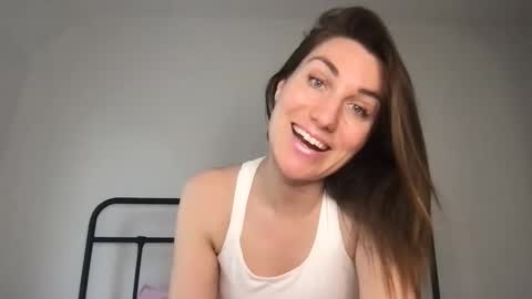 juliadaheim online show from March 29, 4:18 pm