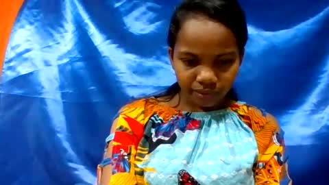 Snapshot of juliah02 chatting on June 22, 6:10 am juliah02 online show from June 22, 6:10 am