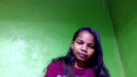 Snapshot of juliah02 chatting on June 29, 6:52 am juliah02 online show from June 29, 6:52 am