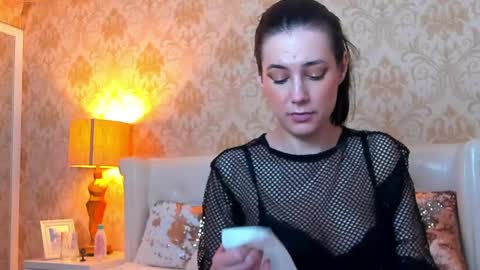 Snapshot of juliahunts chatting on June 10, 10:47 am JuliaHunt online show from June 10, 10:47 am