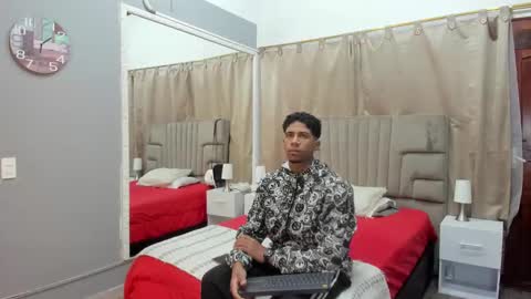 Snapshot of julian_billy chatting on January 29, 11:30 am julian billy online show from January 29, 11:30 am