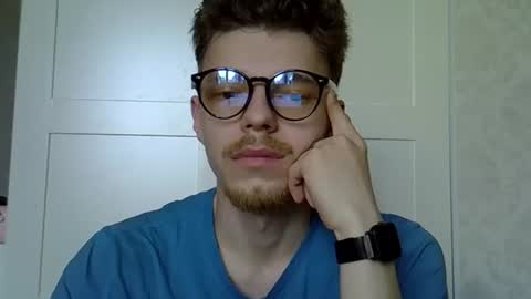 Snapshot of julian_velvet chatting on June 29, 12:05 pm julian_velvet online show from June 29, 12:05 pm