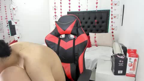 Julian online show from February 24, 7:39 am