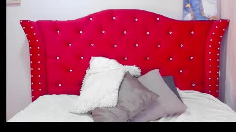 juliana12_ls online show from March 17, 3:37 pm