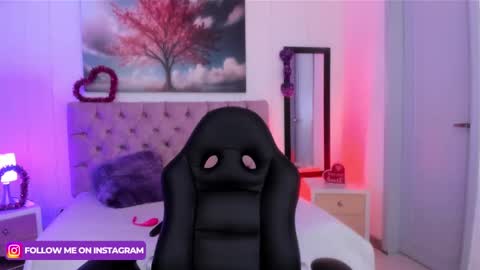  JULIANA CASTRO online show from February 15, 11:39 am