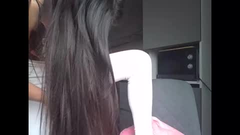 julianagold1 online show from December 17, 11:17 am