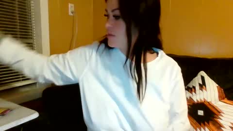 Snapshot of julianaxxxrose chatting on December 2, 12:18 pm Texas Mamasita online show from December 2, 12:18 pm
