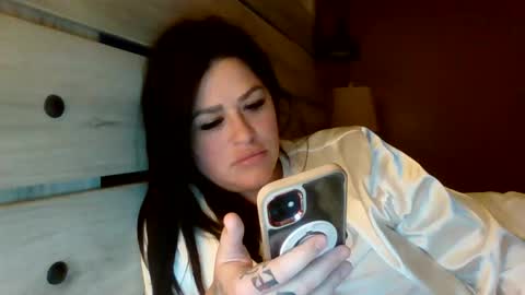Snapshot of julianaxxxrose chatting on January 6, 12:57 pm Texas Mamasita online show from January 6, 12:57 pm