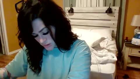 Snapshot of julianaxxxrose chatting on March 3, 2:26 pm Texas Mamasita online show from March 3, 2:26 pm