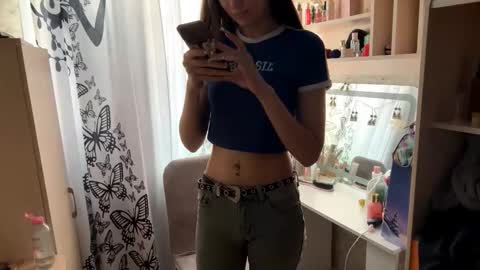 Viola online show from February 3, 12:42 am