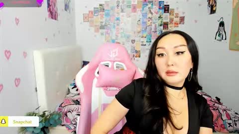 Snapshot of julianna_jamii chatting on November 2, 1:24 pm Julianna online show from November 2, 1:24 pm