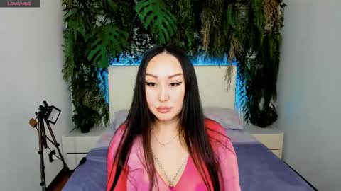 Snapshot of julianna_jamii chatting on November 9, 2:48 pm Julianna online show from November 9, 2:48 pm