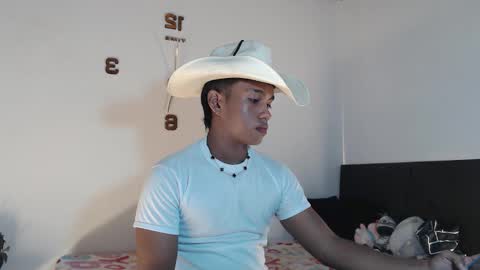 Juliann online show from October 24, 3:08 pm