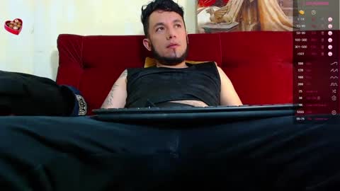 Snapshot of juliano_777 chatting on March 11, 3:05 am Call me Juliano independent model online show from March 11, 3:05 am