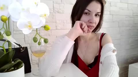 Julia online show from May 2, 4:12 pm