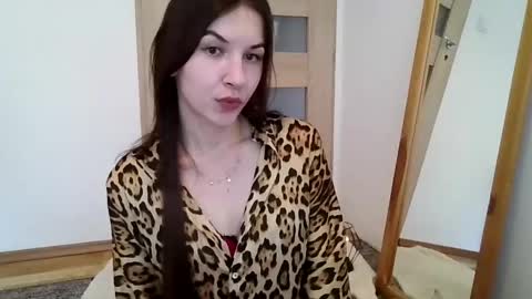 Snapshot of juliaorgasm chatting on May 18, 1:06 pm Julia online show from May 18, 1:06 pm