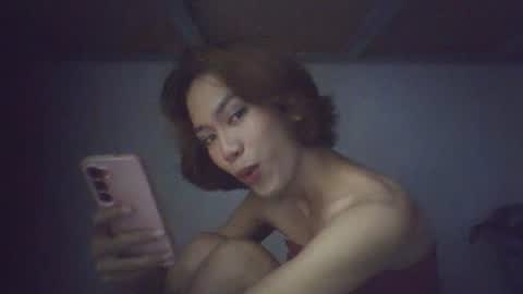 Snapshot of juliaqt30 chatting on July 9, 2:43 pm juliaqt30 online show from July 9, 2:43 pm