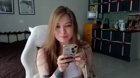 julidropp online show from July 12, 11:23 am
