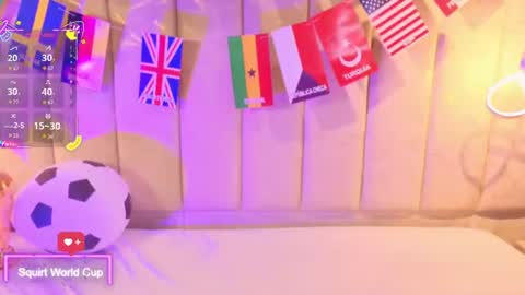 Snapshot of juliedeep chatting on June 15, 7:38 pm juliedeep online show from June 15, 7:38 pm