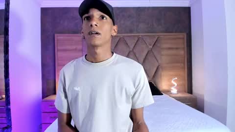 Julien online show from September 19, 11:44 am