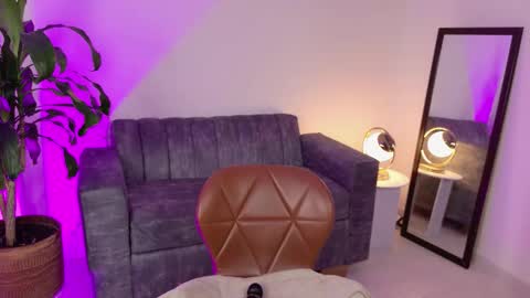 Julieta92  online show from October 14, 11:16 pm