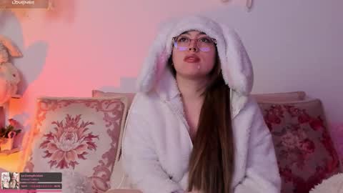 Juli  online show from September 13, 2:55 am