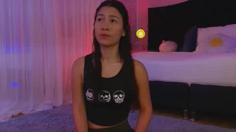 Snapshot of julieta_cortes__ chatting on May 12, 12:13 pm Julieta online show from May 12, 12:13 pm