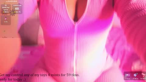 Julieta  IG juietaflower06 online show from February 28, 11:00 am