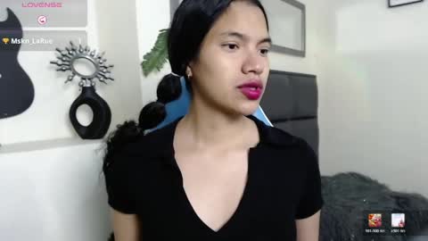 Snapshot of julieta_parker7 chatting on May 14, 3:57 am Julieta online show from May 14, 3:57 am