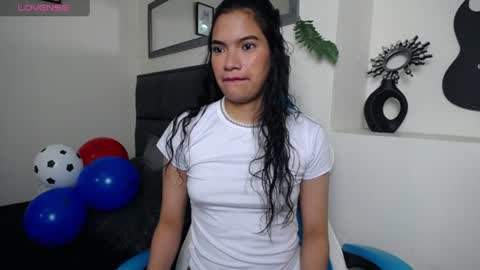 Snapshot of julieta_parker7 chatting on June 13, 1:58 am Julieta online show from June 13, 1:58 am