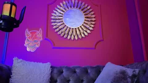  Julieta  online show from February 18, 12:12 pm