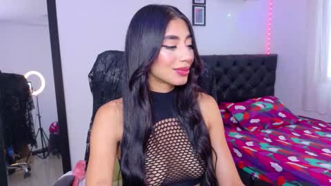 Snapshot of julietacheer chatting on November 5, 2:06 pm Julieta online show from November 5, 2:06 pm