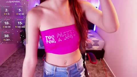 Snapshot of julieth_love_ chatting on November 13, 6:40 pm Julieth online show from November 13, 6:40 pm