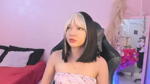 Snapshot of juliethmosss chatting on July 25, 9:23 pm Julieth online show from July 25, 9:23 pm