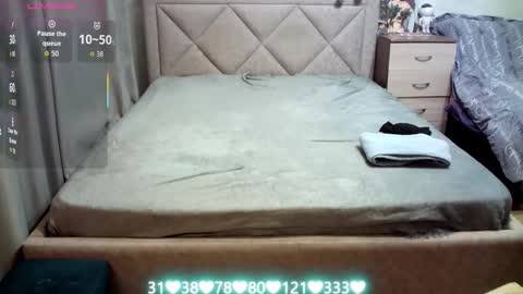 Snapshot of julietkalen chatting on November 14, 4:22 am Julietkitty online show from November 14, 4:22 am