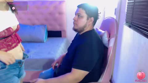 Snapshot of julietta_max chatting on November 13, 2:27 pm julietta max online show from November 13, 2:27 pm