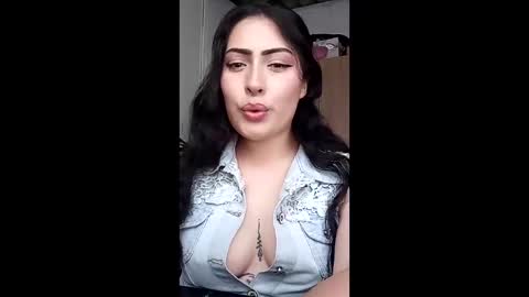 julietta_p online show from March 19, 8:02 pm