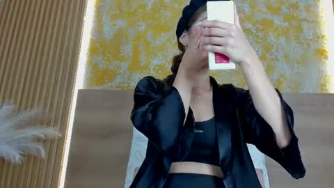 Snapshot of julietta_pink chatting on July 12, 12:40 pm Julieta online show from July 12, 12:40 pm
