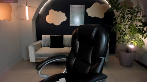 JULIETTA online show from February 2, 7:04 pm