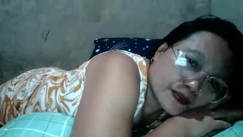 Snapshot of juliettaxx chatting on February 11, 5:34 am juliett online show from February 11, 5:34 am